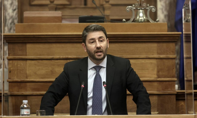 Δημοσκόπηση ΚΑΠΑ Research: Ανατροπή – Μπαίνει σφήνα ο Ανδρουλάκης σε ΝΔ και ΣΥΡΙΖΑ