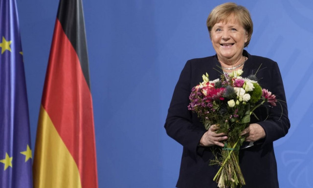 Ανασκόπηση 2021 - Άνγκελα Μέρκελ: Η ζωή... μετά και η καθυστερημένη «συγγνώμη» στους Έλληνες
