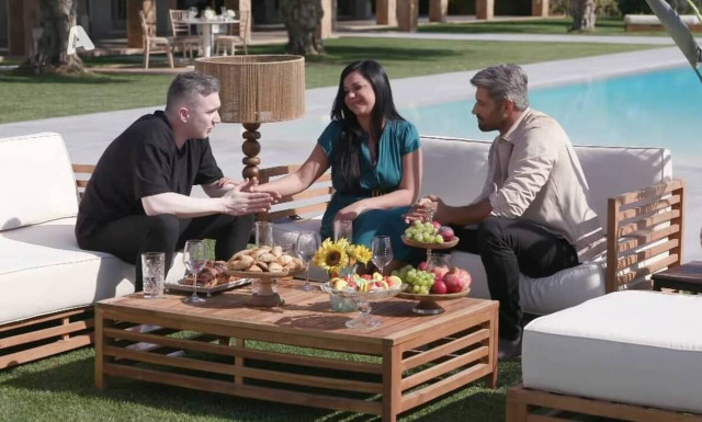 The Bachelor: To λόγο έχουν οι συγγενείς των κοριτσιών! (video)