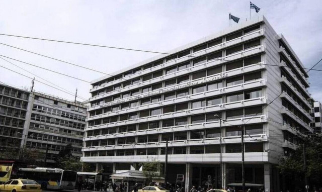 Στα 7,8 δισ. ευρώ το πρωτογενές έλλειμμα στο 11μηνο 2021 – Υπέρβαση στα φορολογικά έσοδα