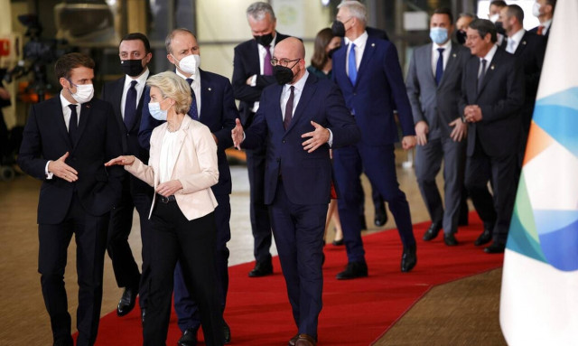 Σύνοδος Κορυφής: Όχι στην εργαλειοποίηση του μεταναστευτικού - Να επιταχυνθούν οι επιστροφές