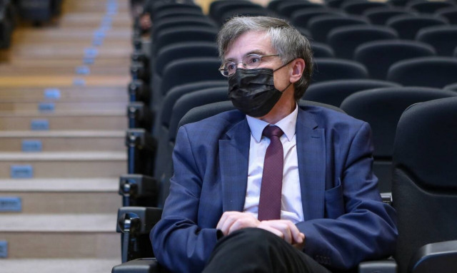 Κορονοϊός: Επιμένουν Τσιόδρας και Λύτρας - «Είχαμε ενημερώσει – Δεν θα παίζουμε με τις λέξεις»