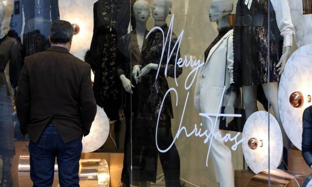 Εορταστικό ωράριο καταστημάτων: Ανοιχτά τα μαγαζιά αυτή την Κυριακή