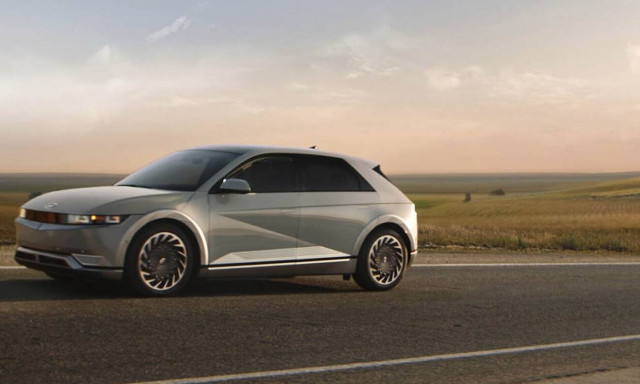 Τα Hyundai Tucson και Ioniq 5 πρωταγωνιστούν στην ταινία «Spider-Man: No Way Home»