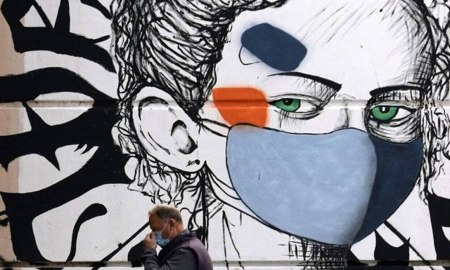 Μετάλλαξη «Όμικρον»: «Κρύβεται» στην ελληνική επικράτεια - Άγνωστο ο ακριβής αριθμός των κρουσμάτων