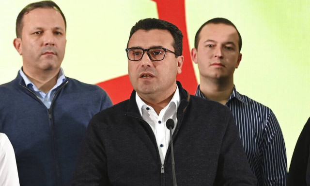 Σκόπια: Παραιτείται από πρωθυπουργός ο Ζάεφ