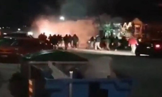 Επεισόδια και συγκρούσεις χούλιγκαν στη Θεσπρωτία – Νέο βίντεο με άγριο ξύλο και τραυματισμούς