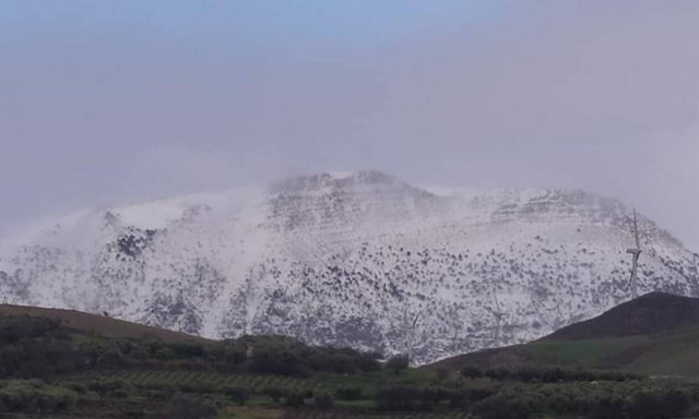Ρέθυμνο: Κατάλευκα τα Ανώγεια στις πλαγιές του Ψηλορείτη
