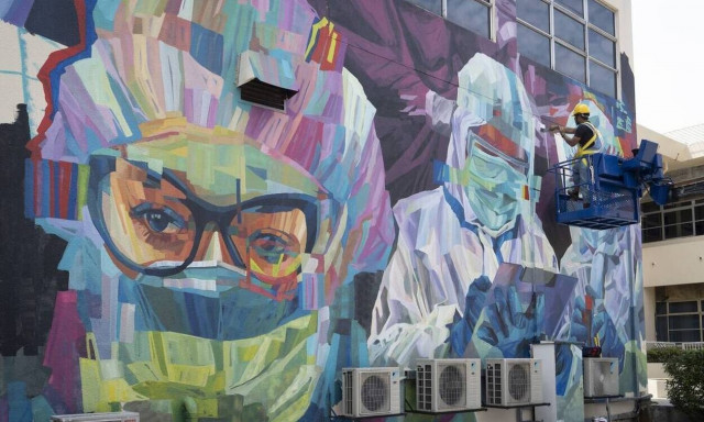 Προειδοποίηση ΠΟΥ: Η μετάλλαξη Όμικρον μπορεί να «υπερφορτώσει» τα συστήματα υγείας