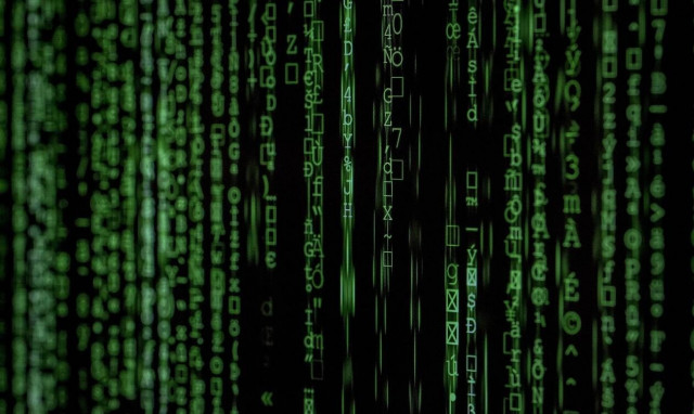 Συμμορίες στήνουν απατες με στόχο το e-banking: Έτσι «αδειάζουν» καταθέσεις με e-mail και sms