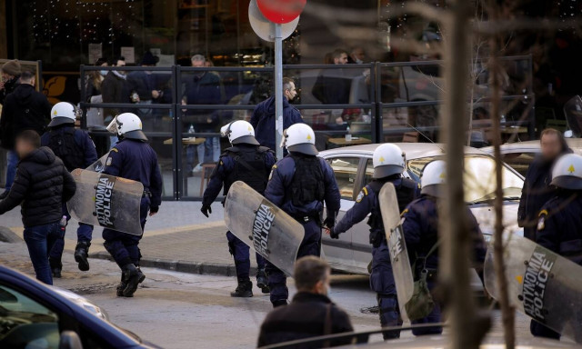 Απόπειρα ανθρωποκτονίας στη Θεσσαλονίκη: «10 δευτερόλεπτα αν αργούσαμε, θα ήταν νεκρή»