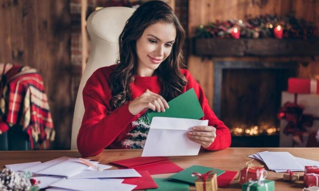Τα 5 μαλακτικά για τα μαλλιά που μπορείς να ζητήσεις από τον Άγιο Βασίλη
