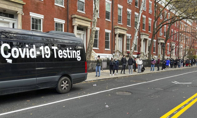 Μετάλλαξη Όμικρον: Η νέα παραλλαγή του κορονοϊού είναι πλέον η κυρίαρχη στις ΗΠΑ