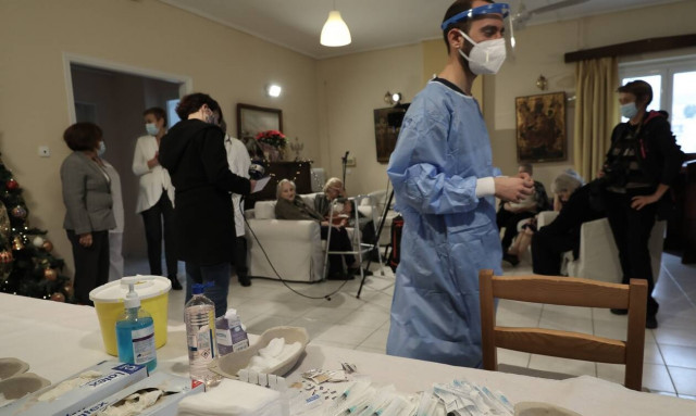 Πάτρα: Άγνωστο πώς ξεκίνησε η διασπορά στο γηροκομείο - Οι ηλικιωμένοι πέθαναν μέσα σε ένα μήνα