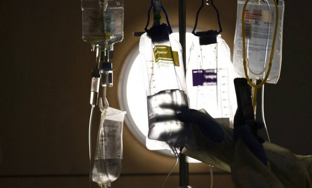 ΗΠΑ: Υποχρεωτική η αναμνηστική δόση του εμβολίου για τους υγειονομικούς στην Καλιφόρνια