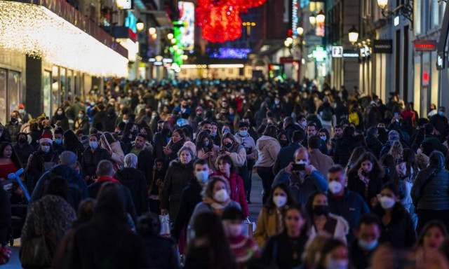 Ευρώπη μέτρα μετάλλαξη Όμικρον 