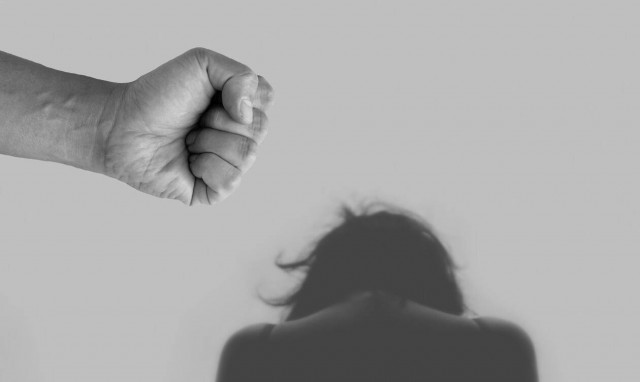 Ηράκλειο: Σύλληψη 29χρονου μετά από καταγγελία για ενδοοικογενειακή βία