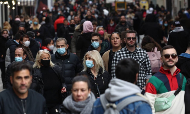 Η μετάλλαξη «Όμικρον» τρομάζει