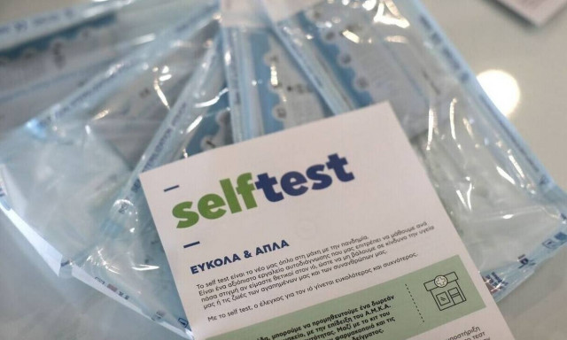 Καπραβέλος: Τα self test είναι κοροϊδία - Ζητάμε μέτρα από τον Αύγουστο