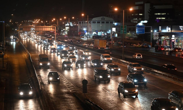 Τέλη κυκλοφορίας 2022: Τα σενάρια για παράταση (vid)