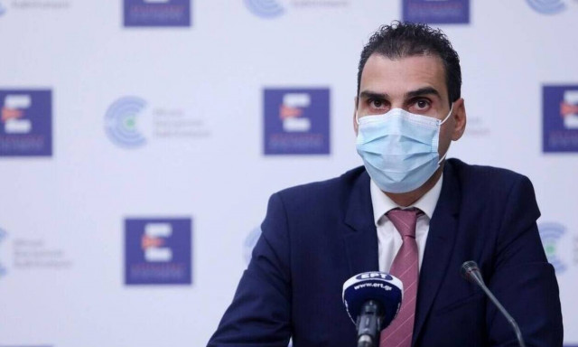 High turnout for booster shots, Greek officials say, while Omicron cases spread