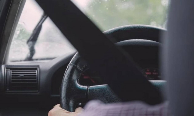 Τραγωδία στην παλιά Εθνική Οδό Αθηνών - Λαμίας: Άφησε την τελευταία του πνοή στο τιμόνι