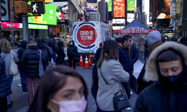 ΗΠΑ: Με μάσκες, πιστοποιητικά και λιγότερο κόσμο η μεγάλη πρωτοχρονιάτικη «γιορτή» στην Τimes Square