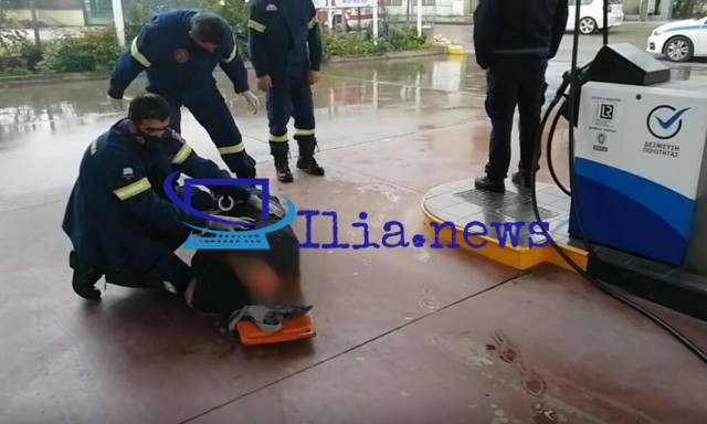 Αμαλιάδα: Ηλικιωμένος περίμενε πεσμένος στο δρόμο μια ώρα το ασθενοφόρο