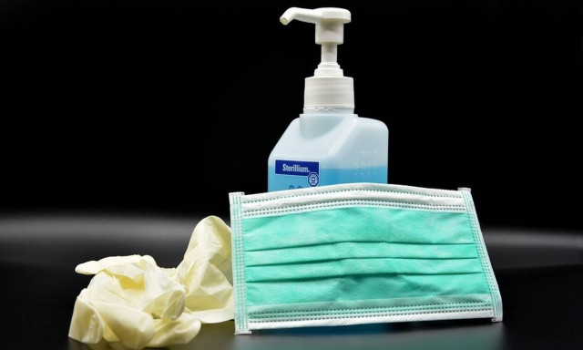 Κορονοϊός: Στα ύψη η τιμή των μασκών μετά τα νέα μέτρα – Οργή Γεωργιάδη