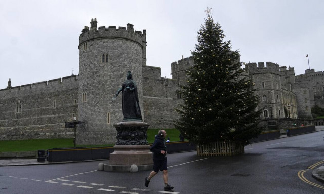 Βρετανία: Οπλισμένος με βαλλίστρα ο 19χρονος που εισέβαλε σε χώρους του κάστρου Ουίνδσορ