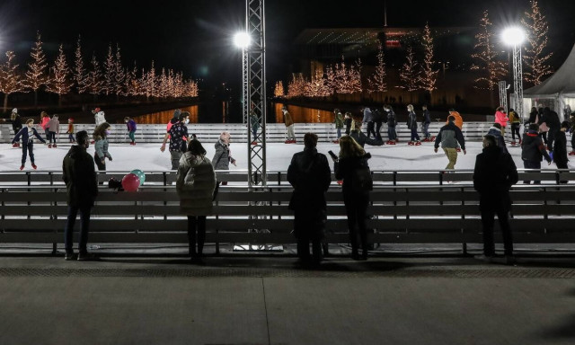 Νέα μέτρα: Αυτοί είναι οι νέοι περιορισμοί για νυχτερινά κέντρα, μάσκες, γήπεδα και τηλεργασία