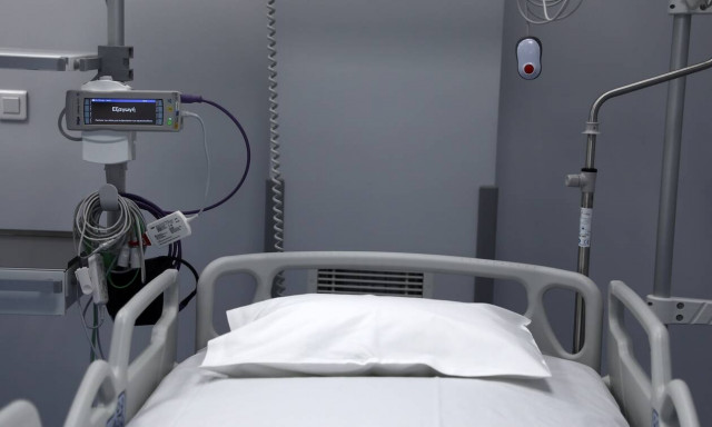 Κέρκυρα: Δεν πίστευε ότι ο πατέρας του πέθανε από Covid και «μπούκαρε» στο νοσοκομείο