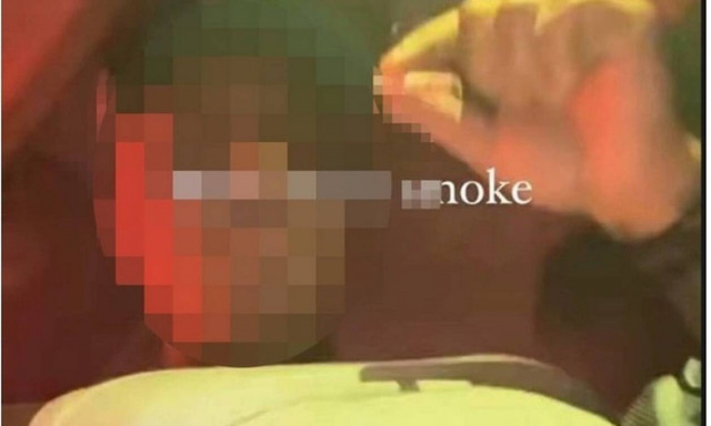 «Δεν ήταν αληθινά τα όπλα που έδειξα στο διαδίκτυο» ισχυρίζεται ο νεαρός τράπερ