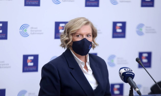 LIVE η ενημέρωση για τον κορονοϊό από το υπουργείο Υγείας