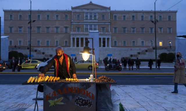 Νέα μέτρα: Σε ισχύ από τις 6 το πρωί - Χωρίς μουσική και ορθίους η εστίαση και η διασκέδαση