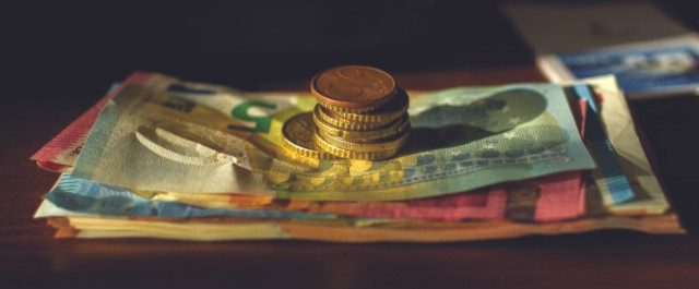 «Πρώτο ένσημο»: Ποιοι εργαζόμενοι θα πάρουν 670 ευρώ μισθό από 1η Ιανουαρίου