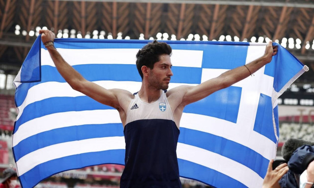 Μίλτος Τεντόγλου: Στην κορυφή του κόσμου! Πρώτος στην παγκόσμια κατάταξη στο μήκος