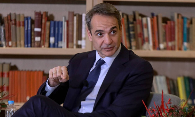 PM Mitsotakis posts video on vaccination campaign