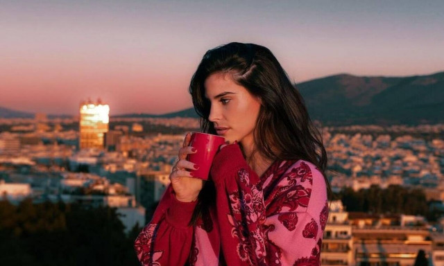 Χριστίνα Μπόμπα: To post με τις δίδυμες, που έριξε το Instagram!