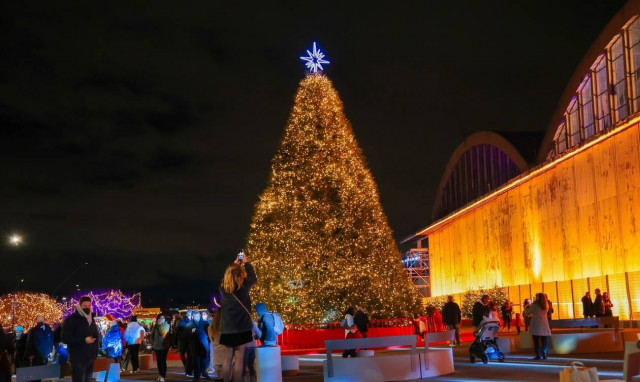 Πρωτοχρονιά 2022: Καλή Χρονιά σε όλους με την ευχή να μείνουμε άνθρωποι