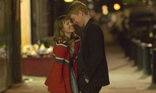 8 πρωτοχρονιάτικες ταινίες για να κάνεις ρεβεγιόν με χαλαρή διάθεση