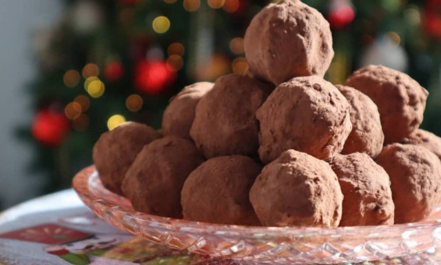 Συνταγή για σοκολατάκια χωρίς ζάχαρη με γεύση πορτοκάλι