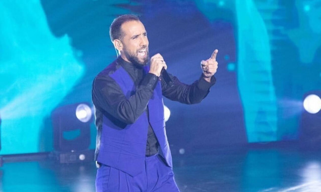 Θετικός στον κορονοϊό ο Βασίλης Πορφυράκης - Με οξυγόνο στο σπίτι ο τραγουδιστής (photo)