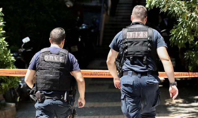 Δολοφονία στα Ιωάννινα: Στον εισαγγελέα η 55χρονη που μαχαίρωσε μέχρι θανάτου τον σύντροφό της