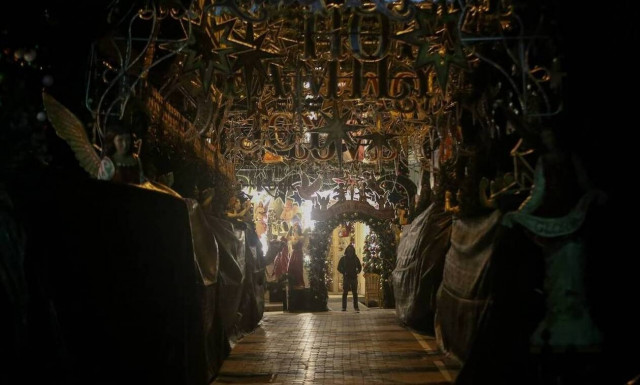 Greece confirms 17,633 new coronavirus infections on Sun., 61 deaths; 626 on ventilators