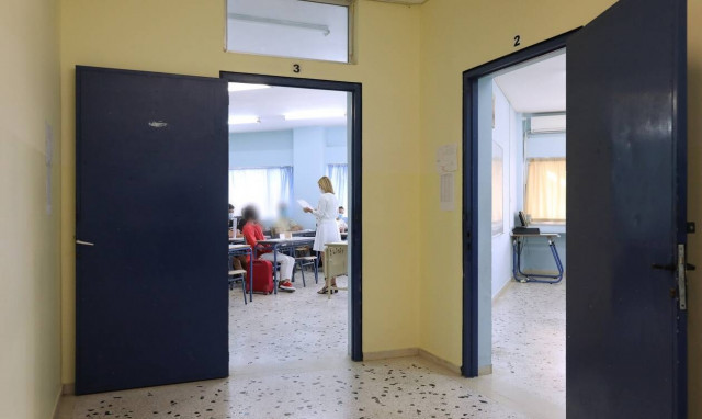 σχολεία 10 Ιανουαρίου