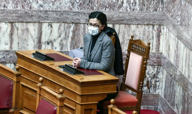 Ορκίστηκε η Ειρήνη Αγαπηδάκη στο υπουργείο Υγείας - Ποιος έσπευσε να την καλωσορίσει