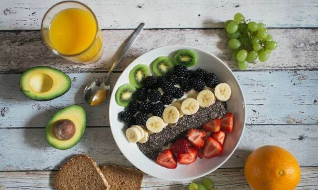 Οι διατροφικές συνήθειες στο μενού μας που φέρνουν την ευεξία