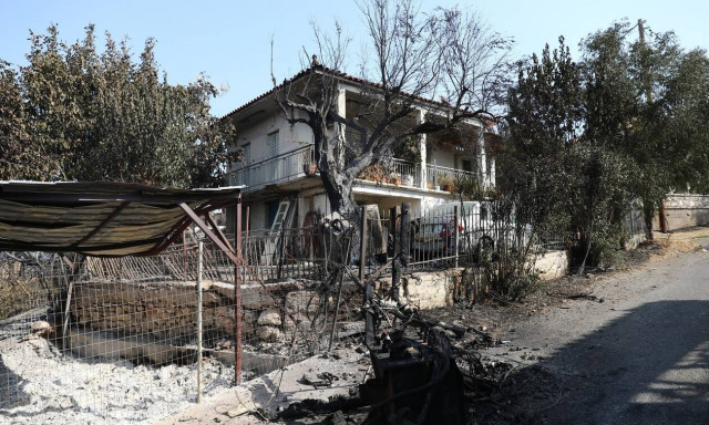 Οι 83 «άγνωστες» τραγωδίες του 2021: Έρευνα δείχνει ρεκόρ θανάτων από φωτιές σε σπίτια