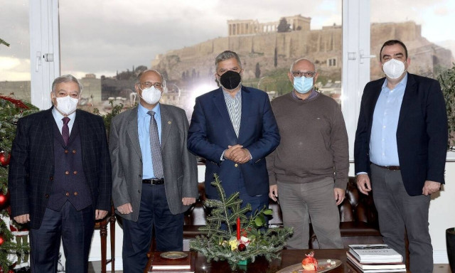 Ψηφιακή αναβάθμιση των Ιατρικών και Οδοντιατρικών Συλλόγων της Αττικής